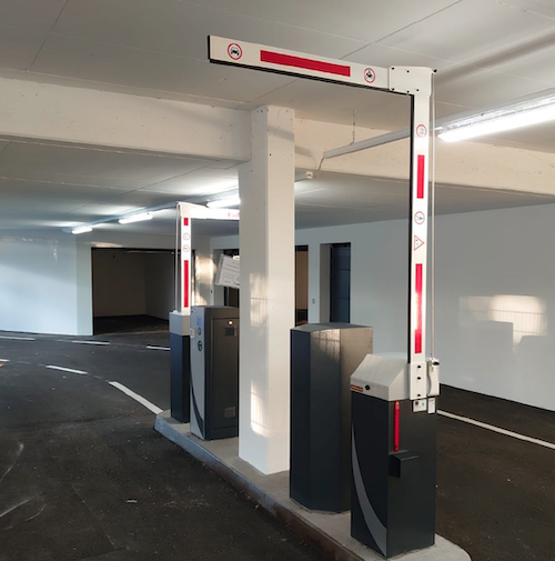 Barrière levante Hörmann à bras articulé